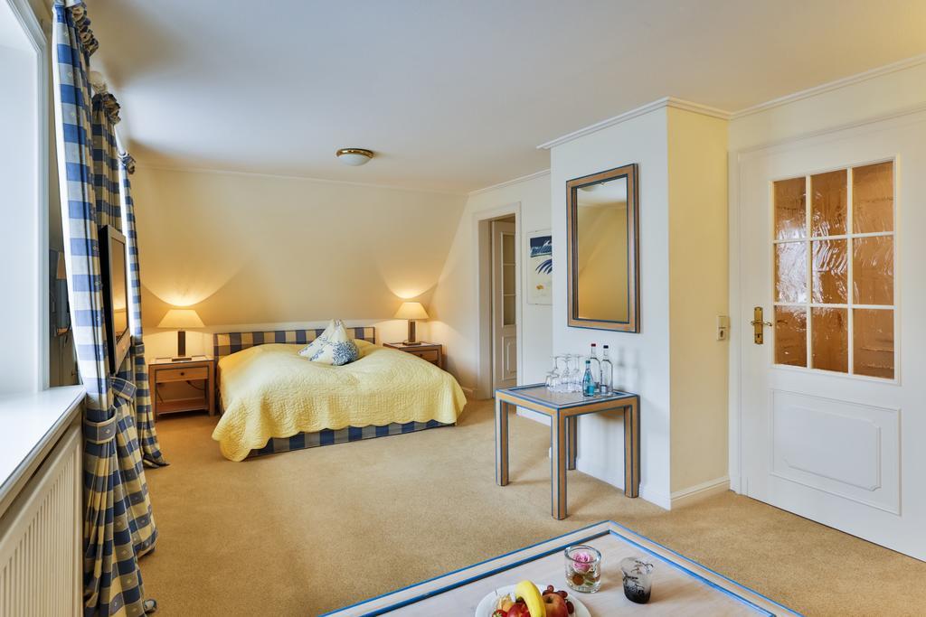 Hotel Und Restaurant Joerg Mueller Westerland Phòng bức ảnh